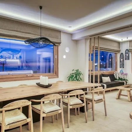 מלון Damianos Mykonos 3*