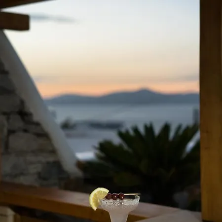 Damianos Mykonos מלון