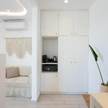 מלון Damianos Mykonos 3*